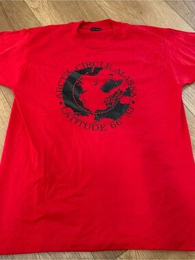 Fruit of the Loom Red Crewneck Tee with Black Tag